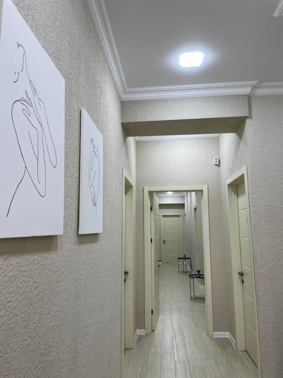 Guest House Nima Koetaisi Buitenkant foto